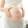 アトピー肌に妊娠線予防クリームは塗っていい？ホホバオイルの保湿が最適